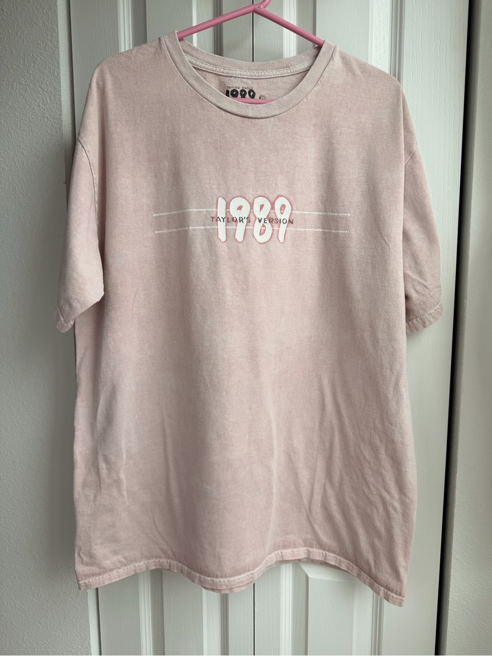 Taylor Swift Pink '1989 Taylor's Version' Short Sleeve Tee